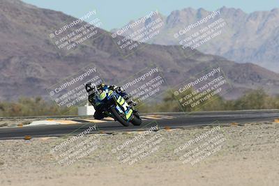 media/Oct-30-2025-Racers Edge (Thu) [[dabbdaf680]]/2-A Group/Session 2 Turn 14 Exit/